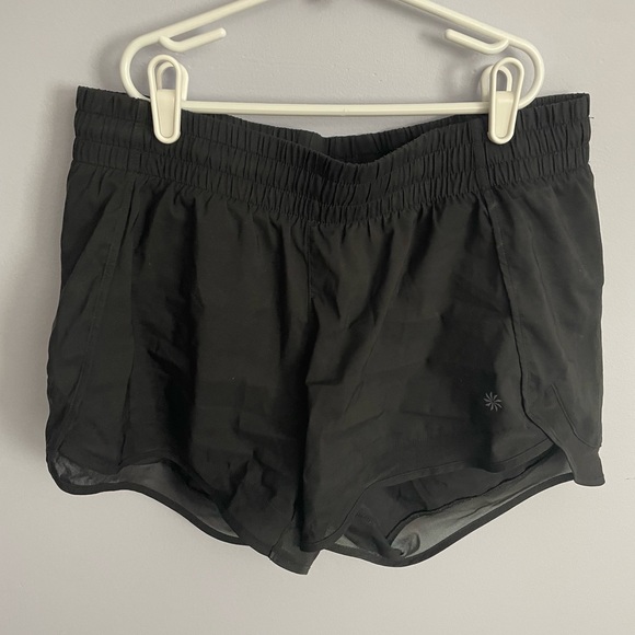 Athleta Mesh Racer Run Short 4 inch - Picture 2 of 9